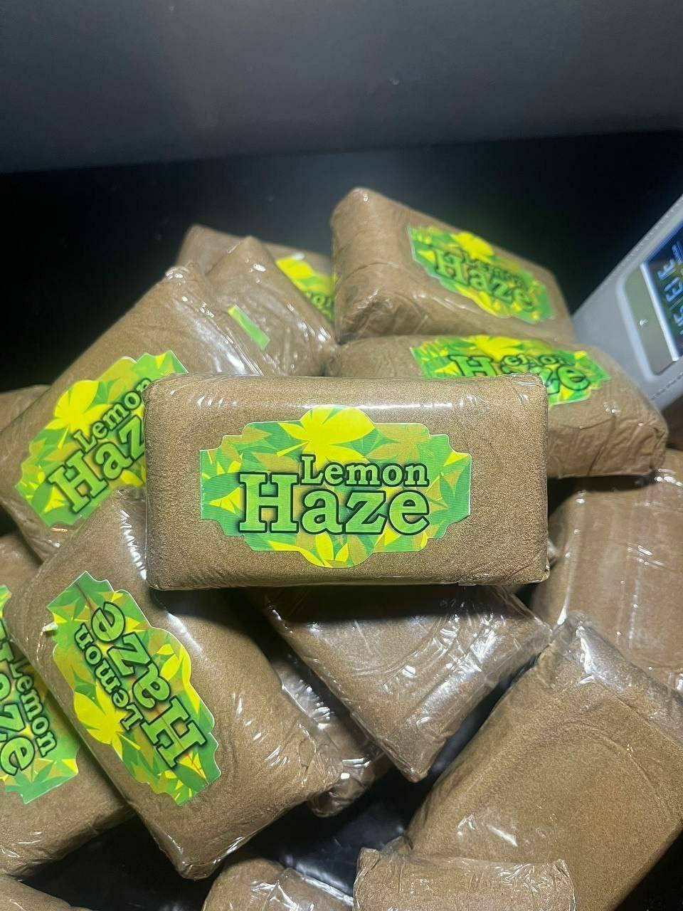 hash4-1.jpg LEMON HAZE HASH - Image 1